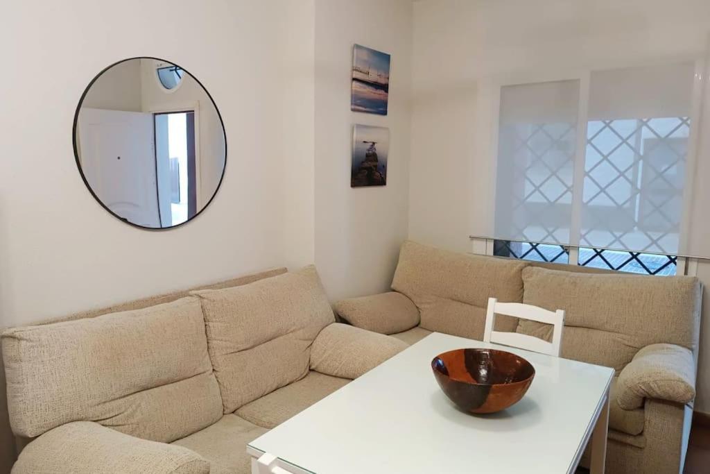 Muy Cerca De La Playa. Primera Linea. Apartment Рота Екстериор снимка